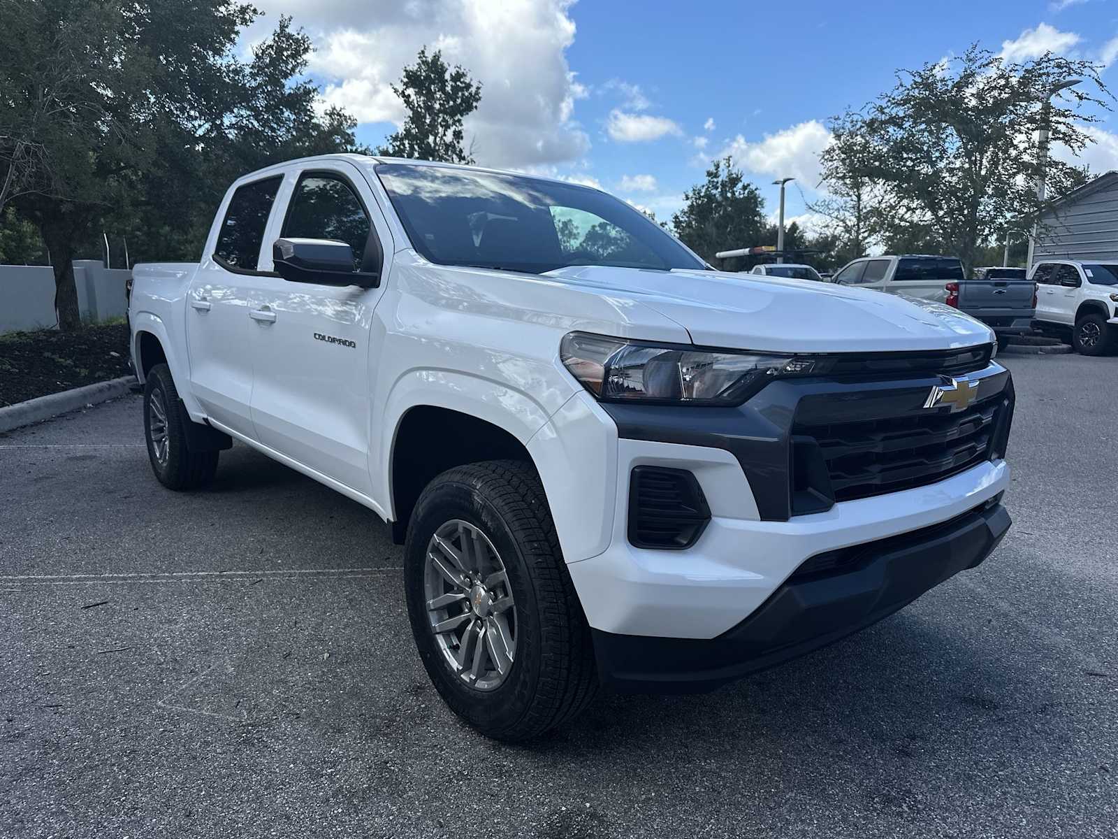 Thumbnail: 2026 Chevrolet Colorado - 8