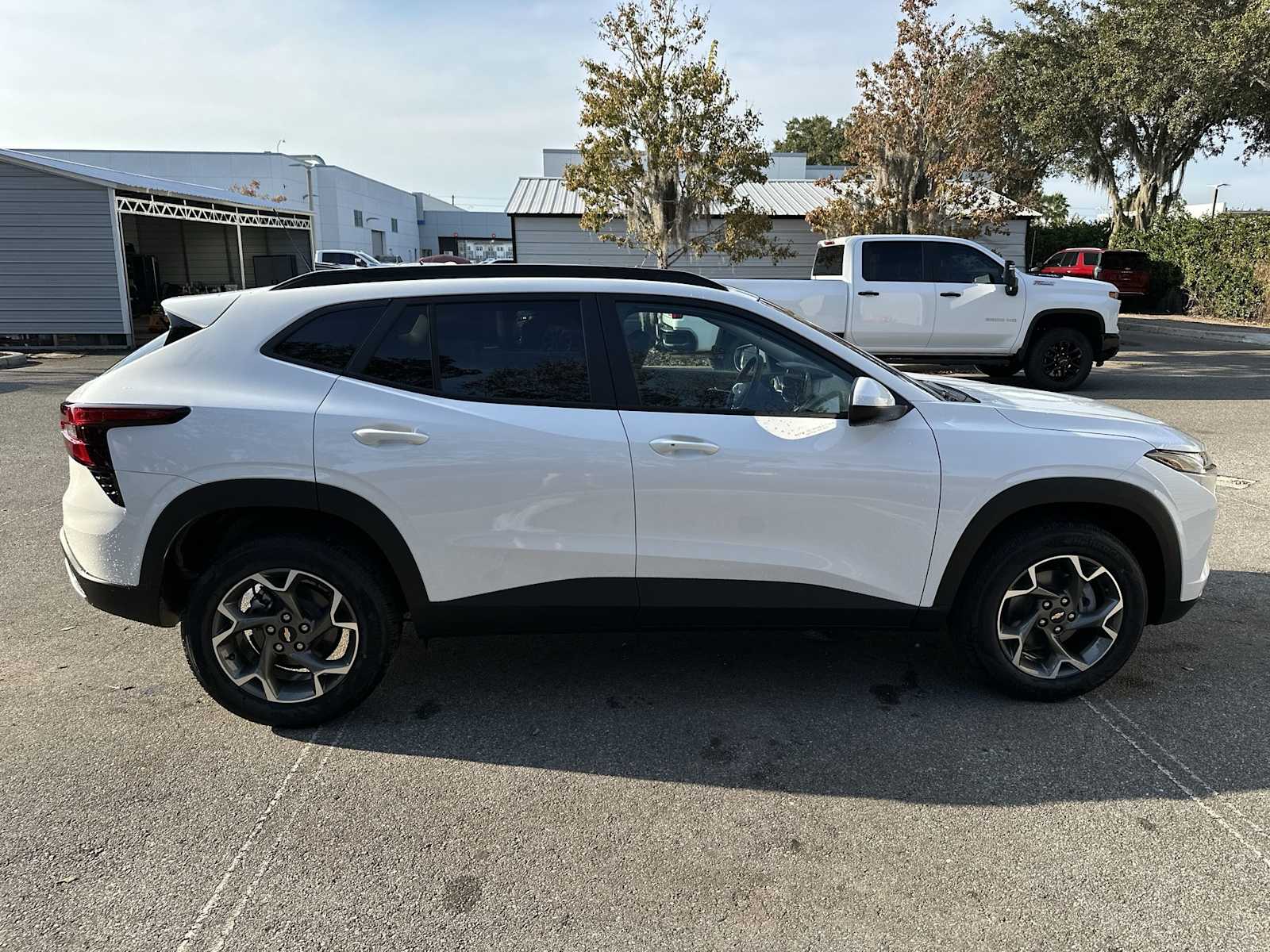 Thumbnail: 2026 Chevrolet Trax - 7