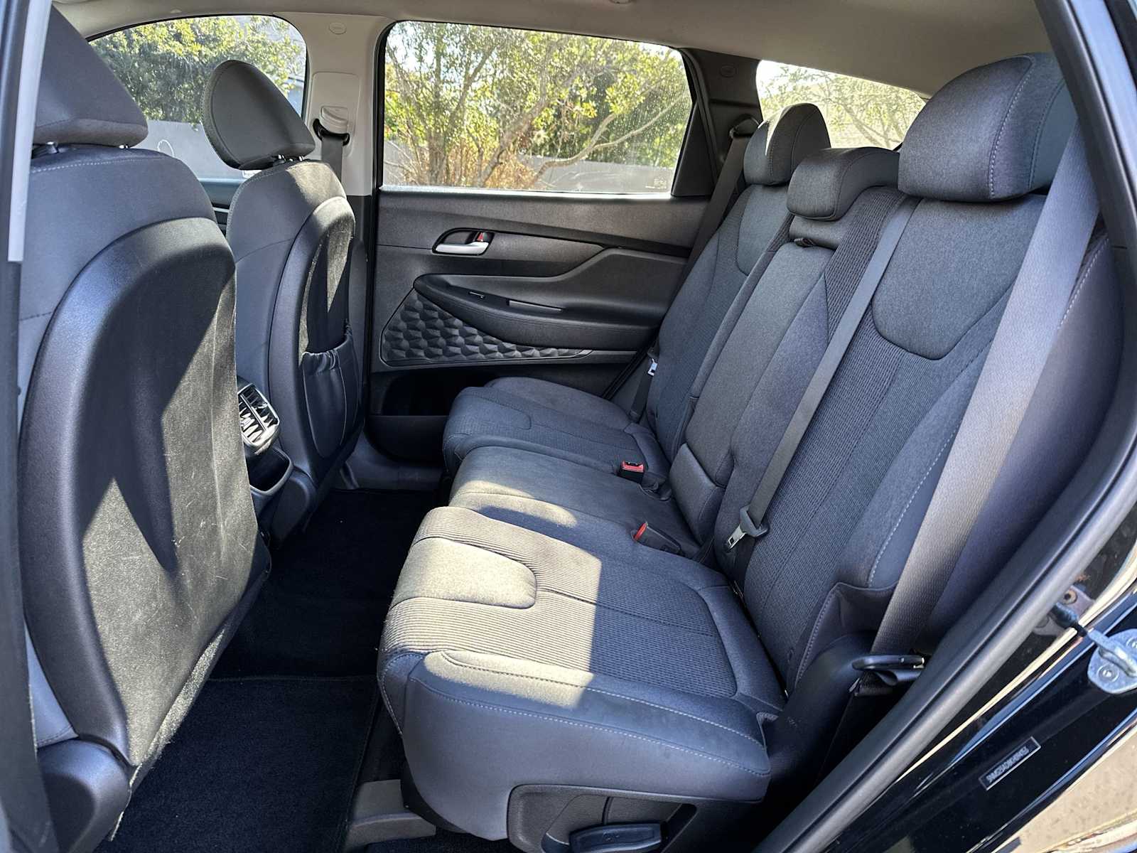 Thumbnail: 2019 Hyundai Santa Fe - 17