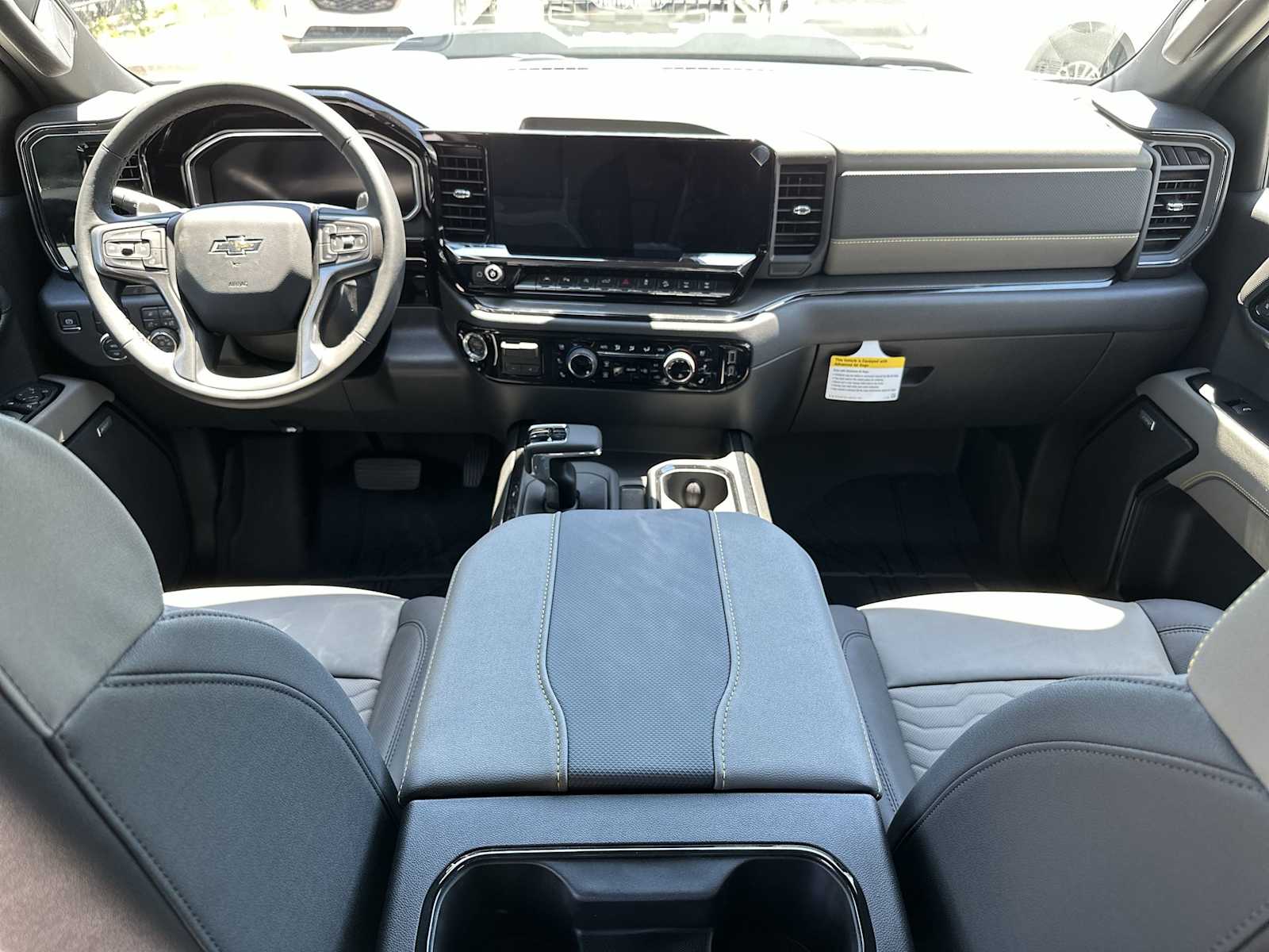 Thumbnail: 2026 Chevrolet Silverado 1500 - 14