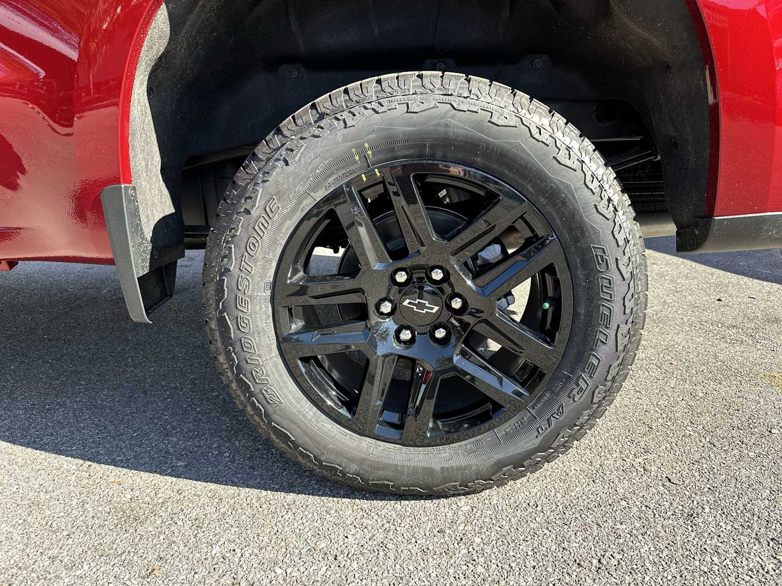 Thumbnail: 2026 Chevrolet Silverado 1500 - 12