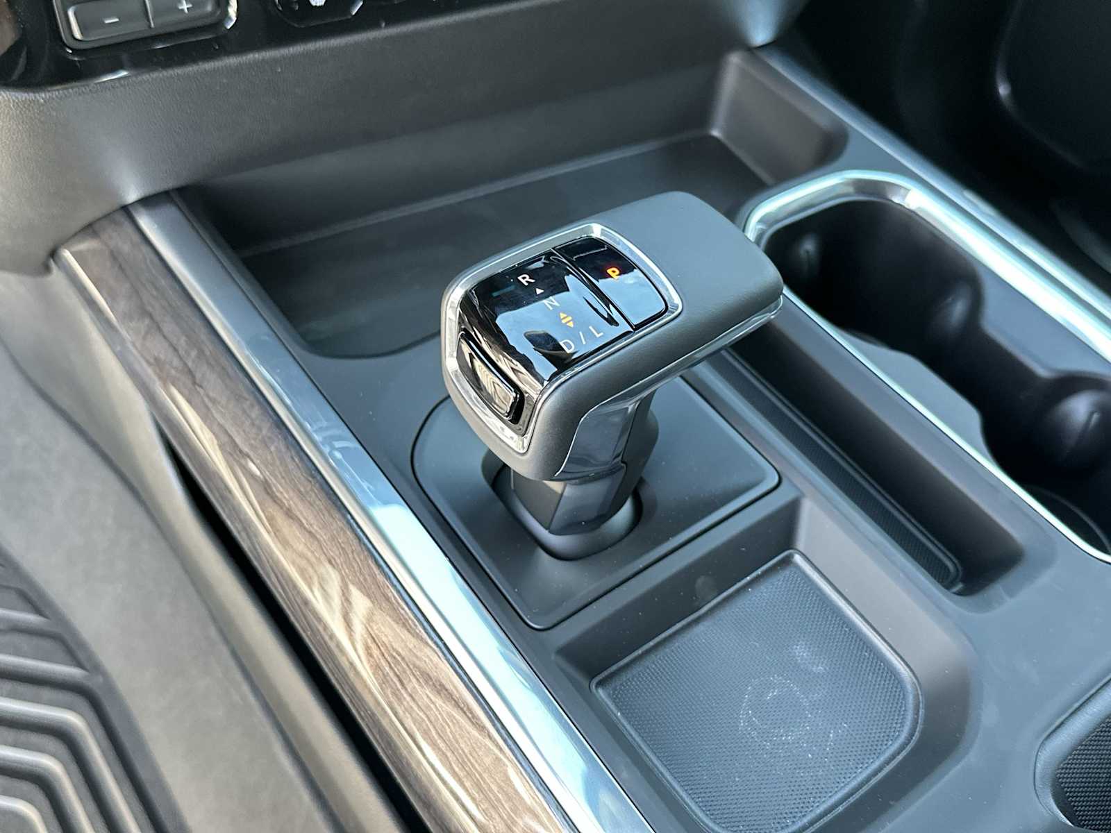 Thumbnail: 2026 Chevrolet Silverado 1500 - 23