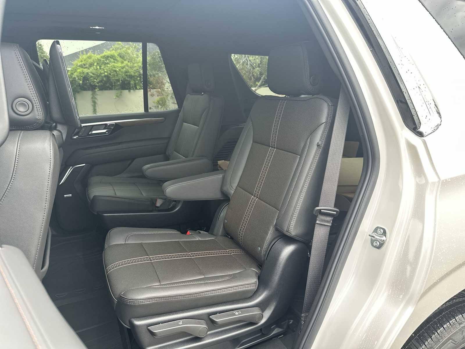 Thumbnail: 2025 Chevrolet Tahoe - 17