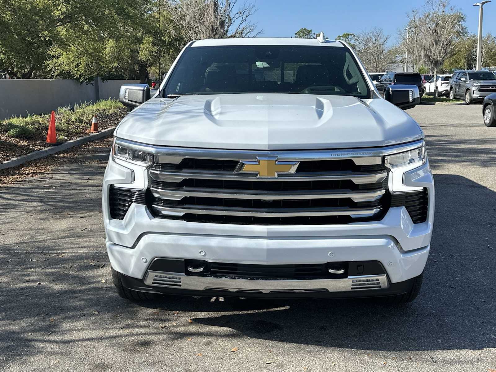 Thumbnail: 2026 Chevrolet Silverado 1500 - 9