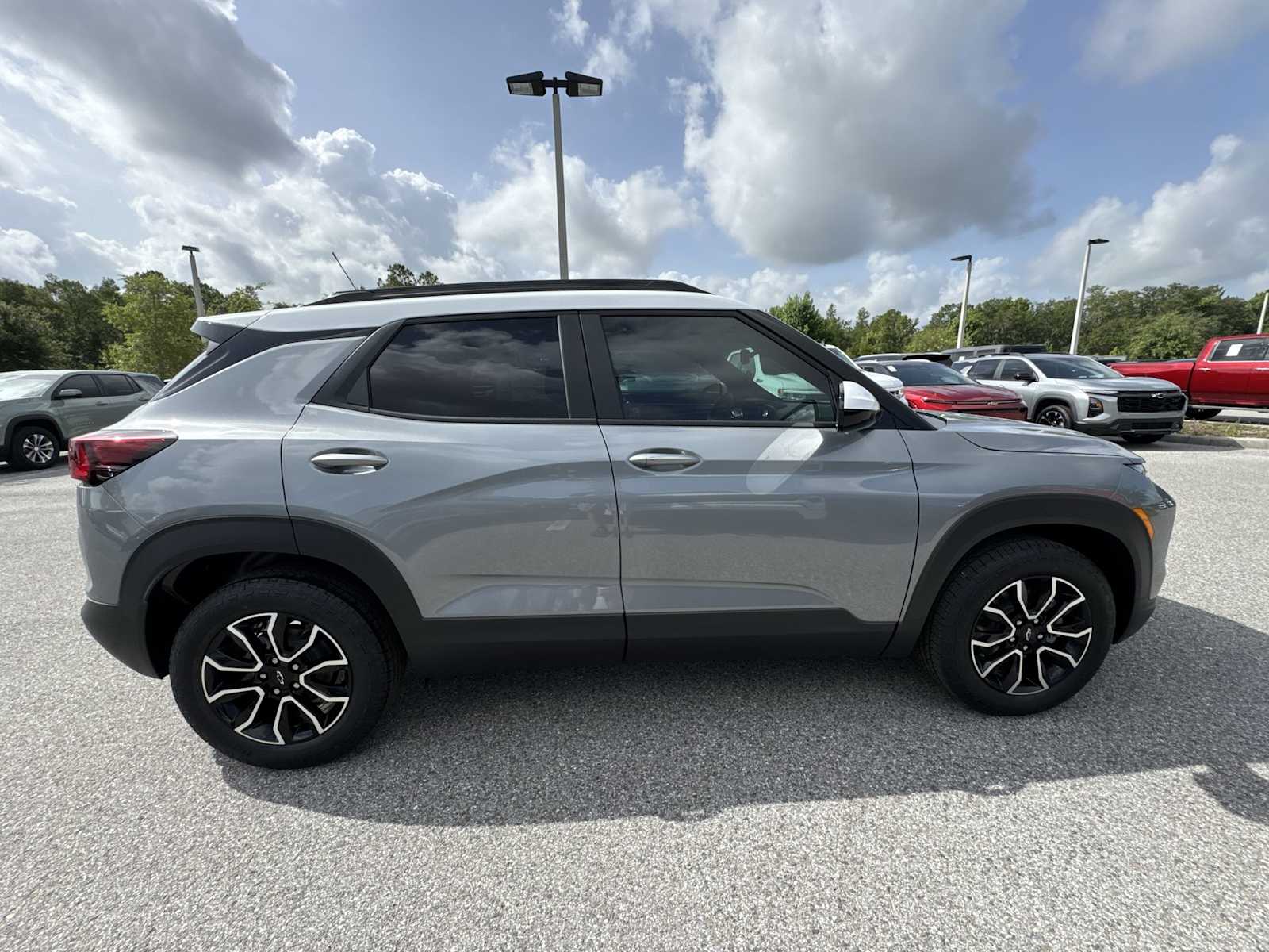 Thumbnail: 2025 Chevrolet TrailBlazer - 7