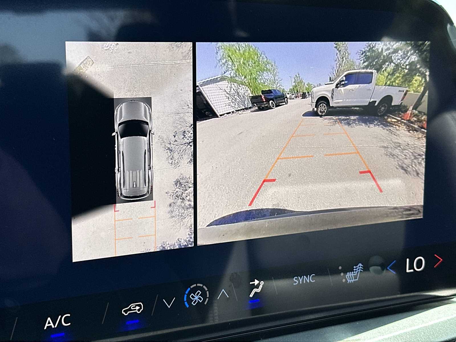 Thumbnail: 2026 Chevrolet Traverse - 22