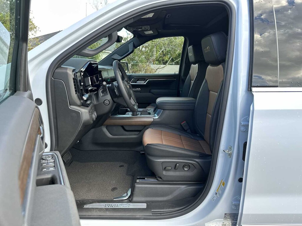 New 2026 Chevrolet Silverado 1500 High Country Truck Crew Cab