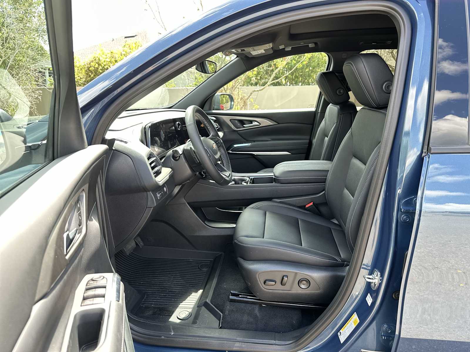 Thumbnail: 2026 Chevrolet Traverse - 2