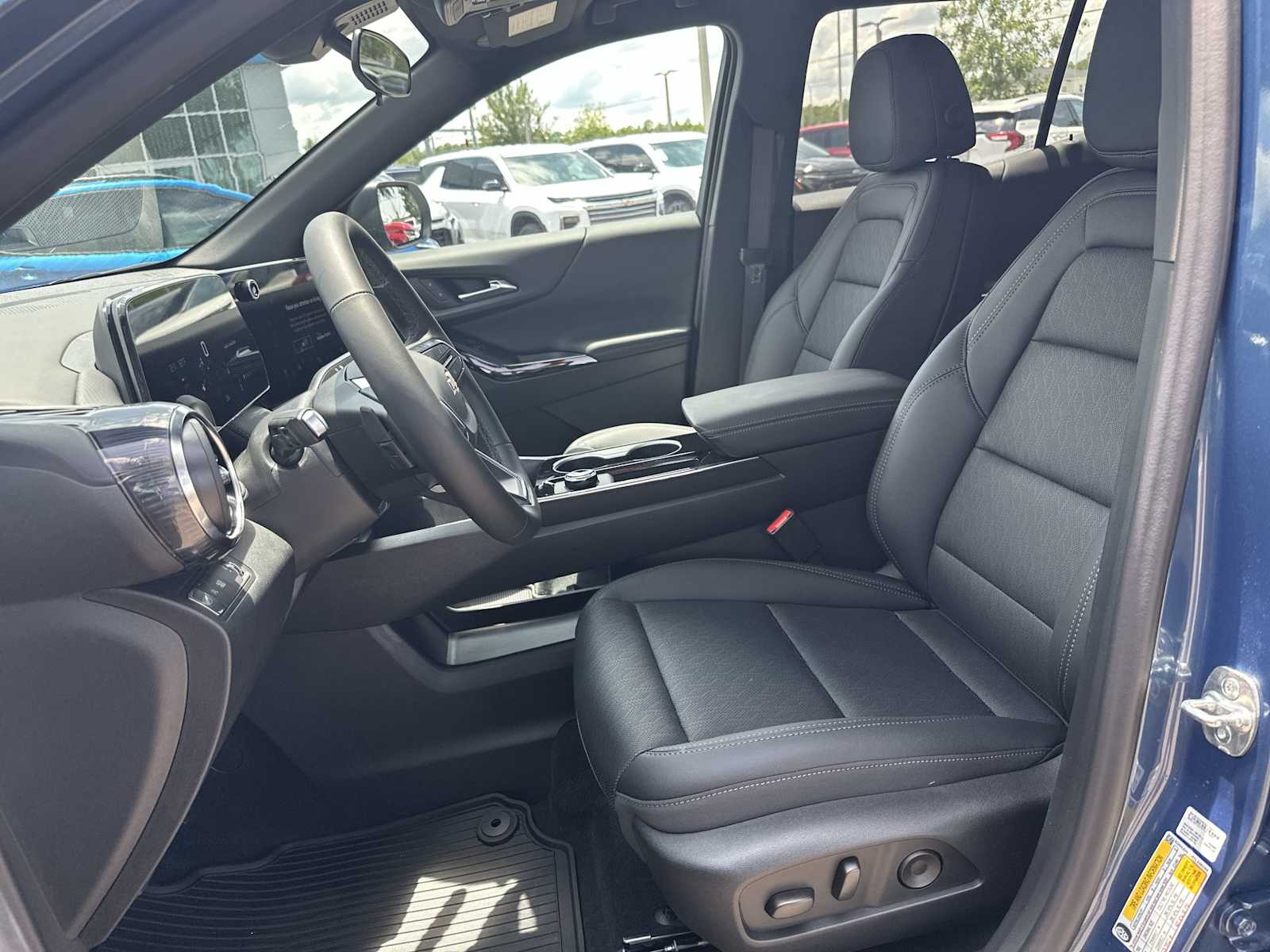 Thumbnail: 2026 Chevrolet Equinox - 29