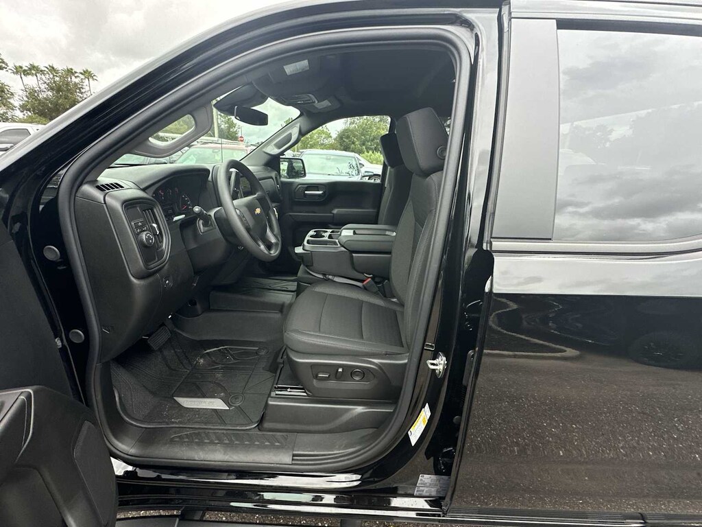 New 2026 Chevrolet Silverado 1500 Custom Truck Double Cab