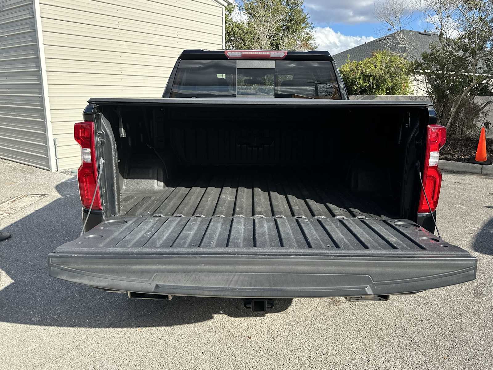 Thumbnail: 2020 Chevrolet Silverado 1500 - 25