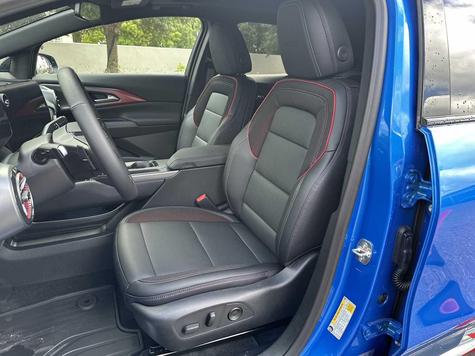 Thumbnail: 2026 Chevrolet Equinox - 15