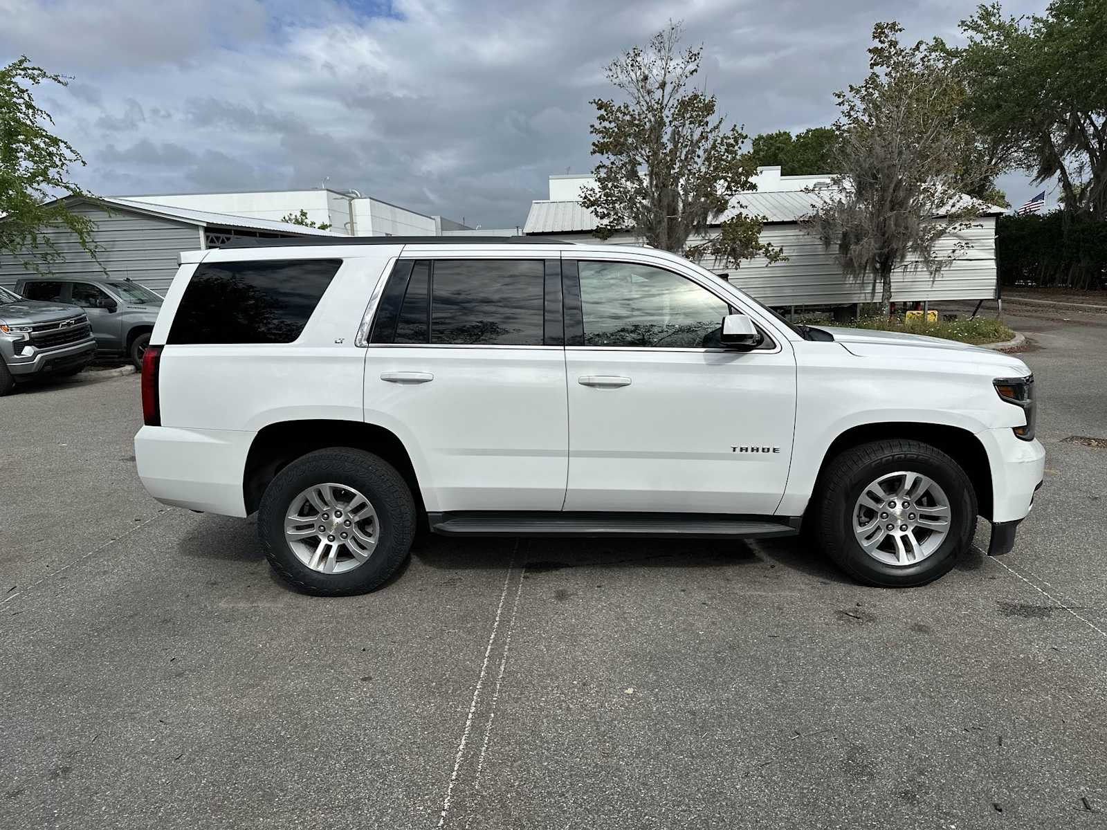 Thumbnail: 2018 Chevrolet Tahoe - 8