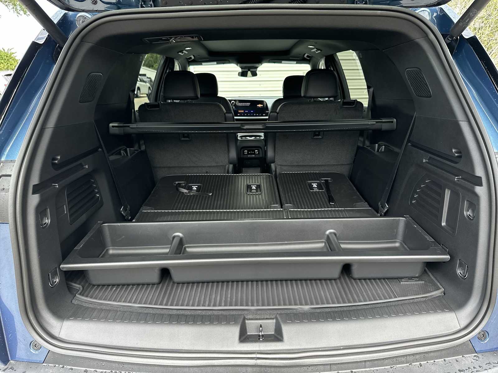 Thumbnail: 2026 Chevrolet Traverse - 26