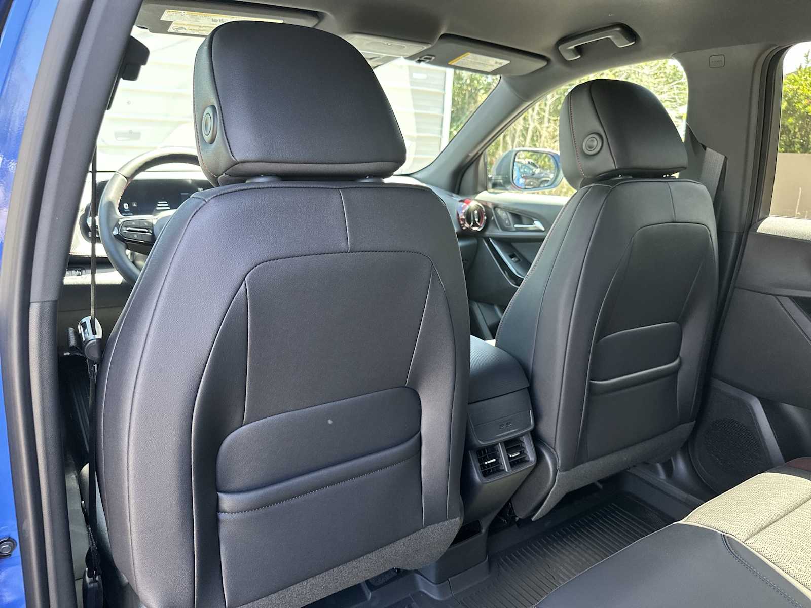 Thumbnail: 2026 Chevrolet Equinox - 16