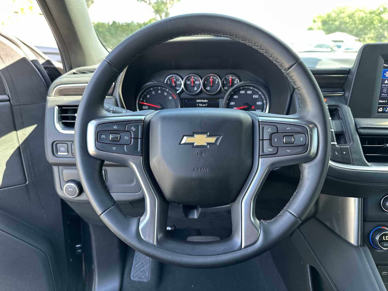 Thumbnail: 2024 Chevrolet Tahoe - 20