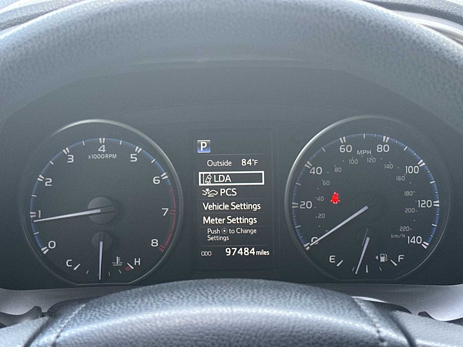Thumbnail: 2018 Toyota RAV4 - 24