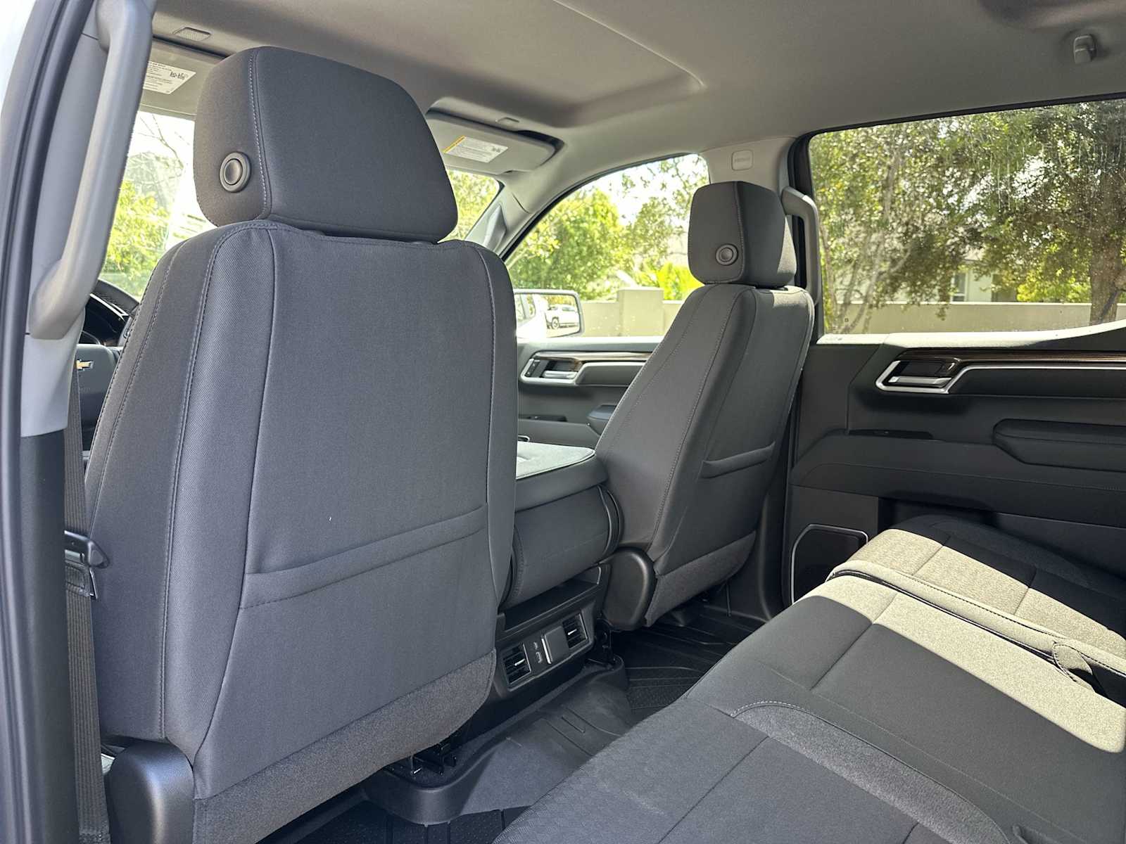 Thumbnail: 2026 Chevrolet Silverado 1500 - 16