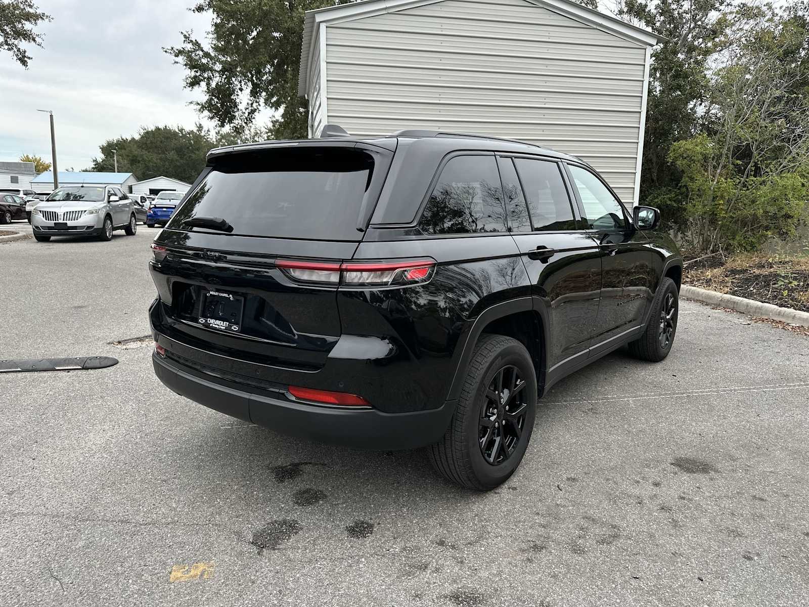 Thumbnail: 2024 Jeep Grand Cherokee - 6