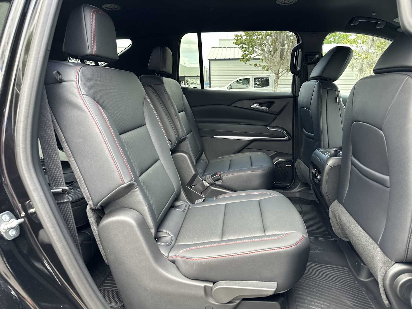 Thumbnail: 2026 Chevrolet Traverse - 19