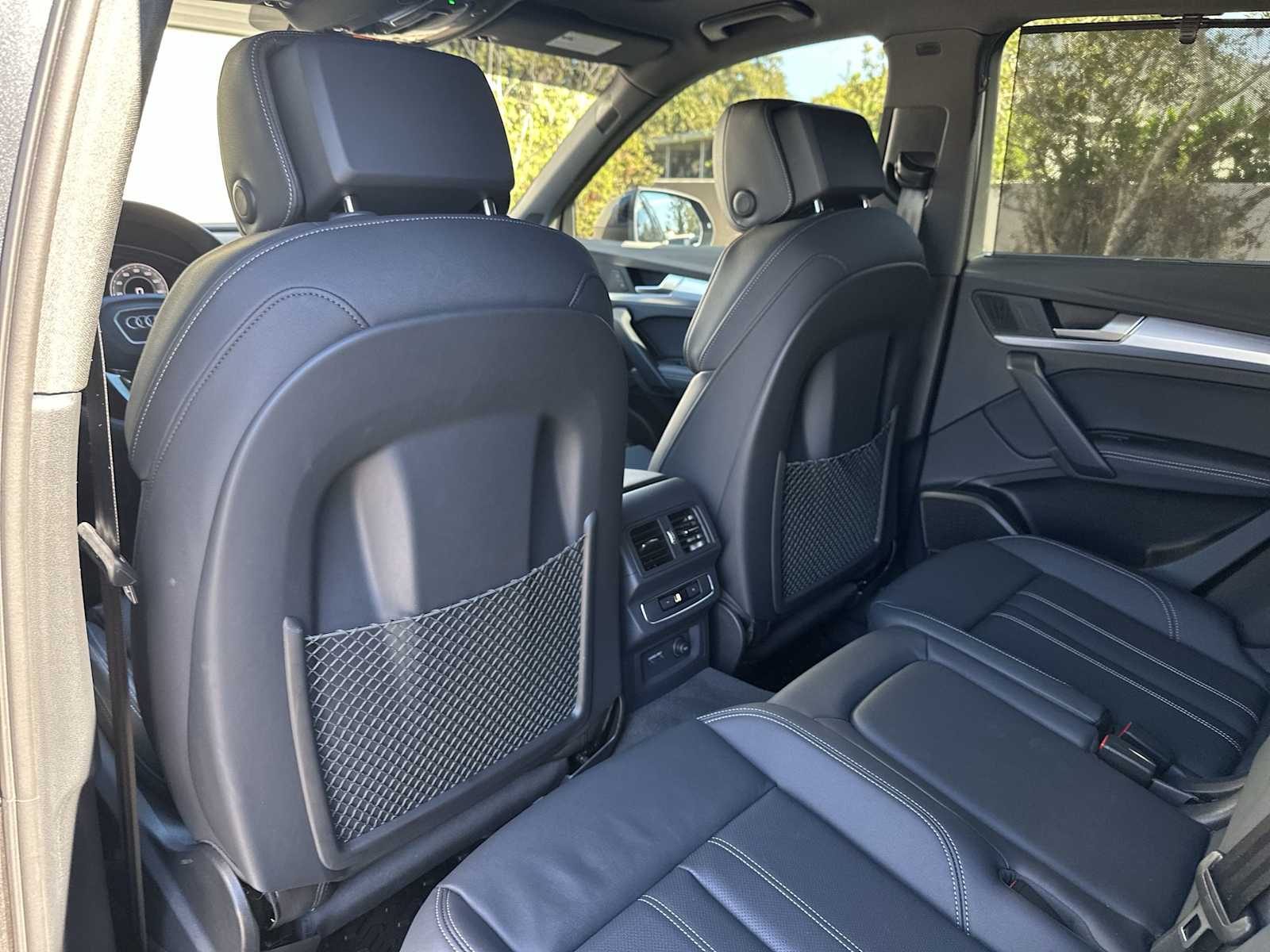 Thumbnail: 2025 Audi Q5 - 16