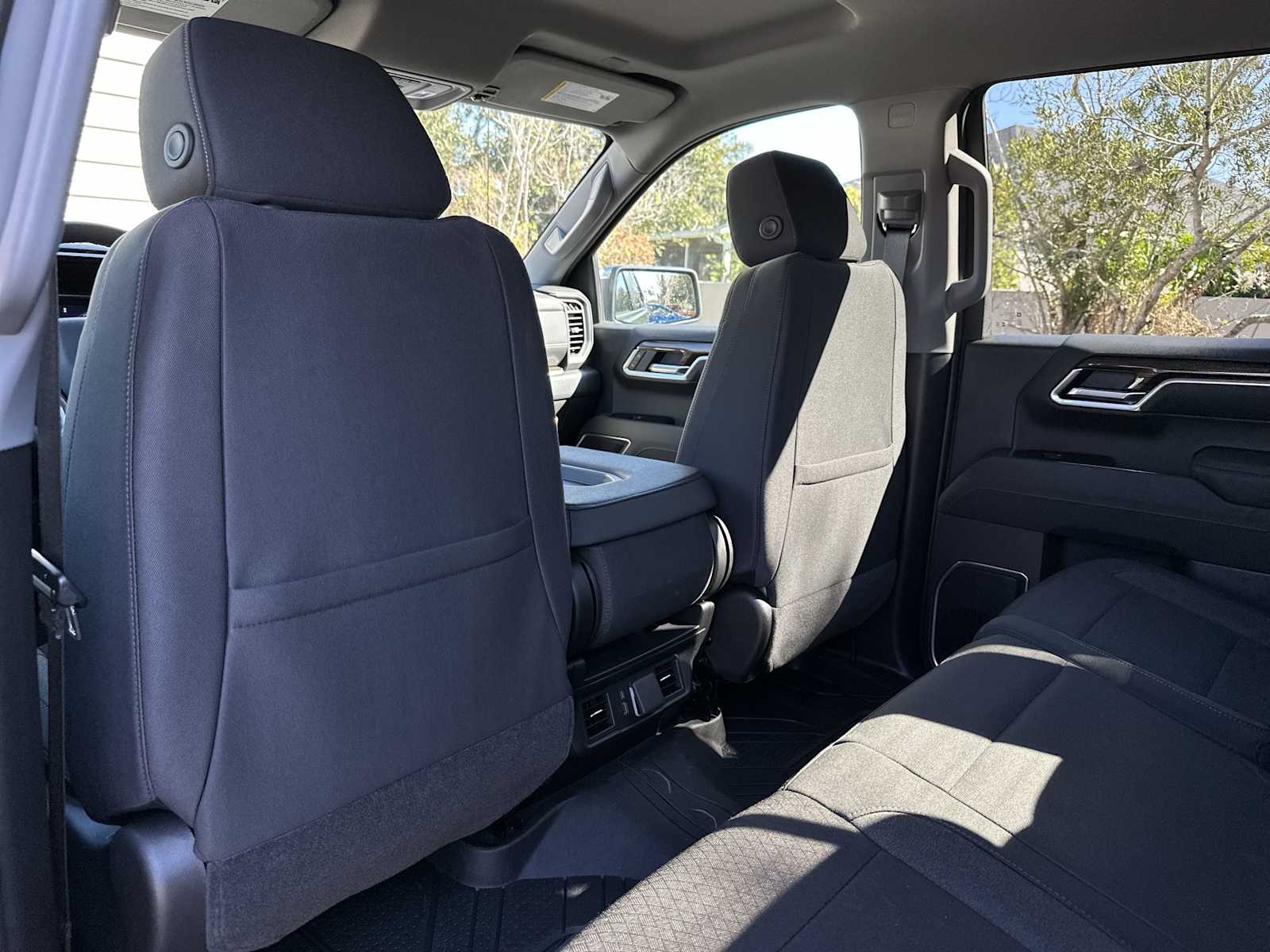 Thumbnail: 2026 Chevrolet Silverado 1500 - 16