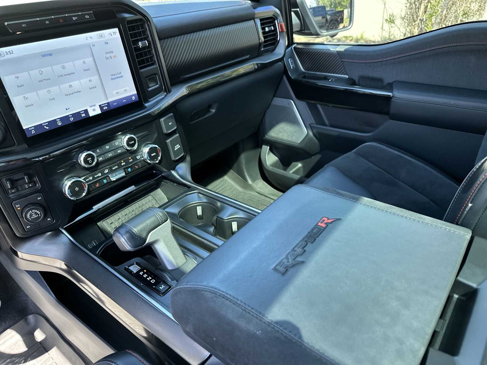 Thumbnail: 2023 Ford F-150 - 21