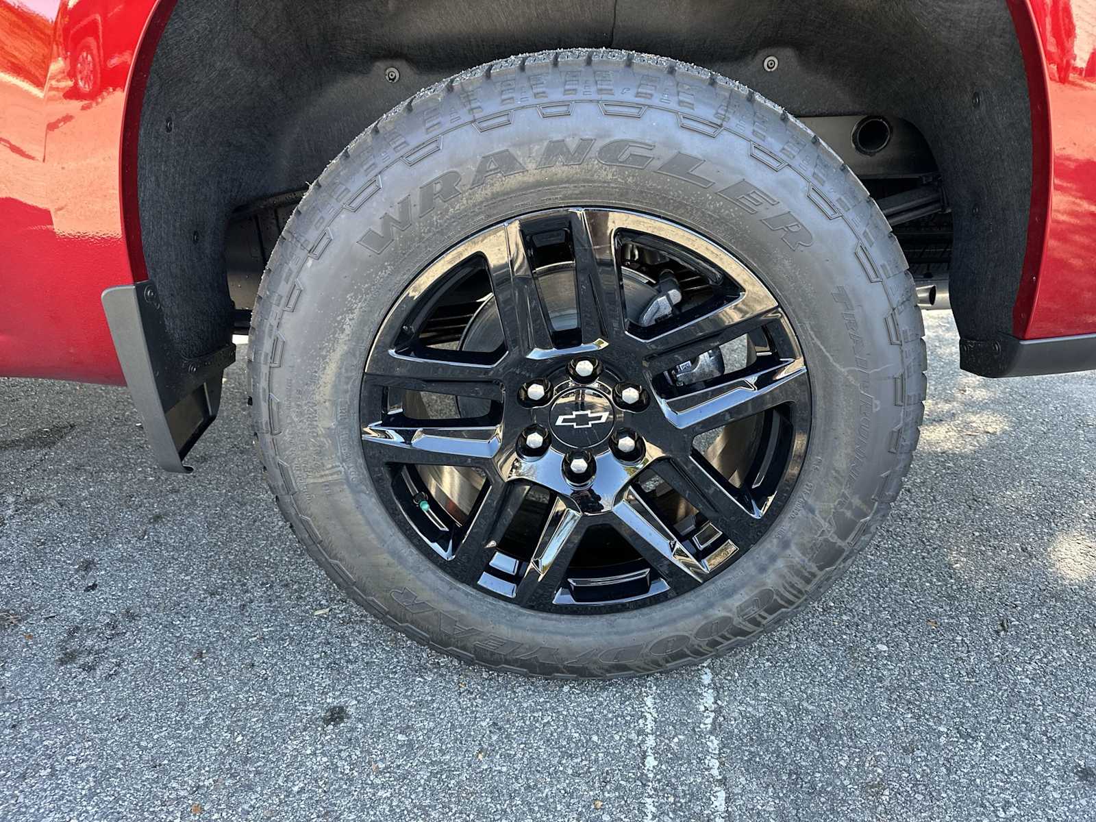 Thumbnail: 2026 Chevrolet Silverado 1500 - 12