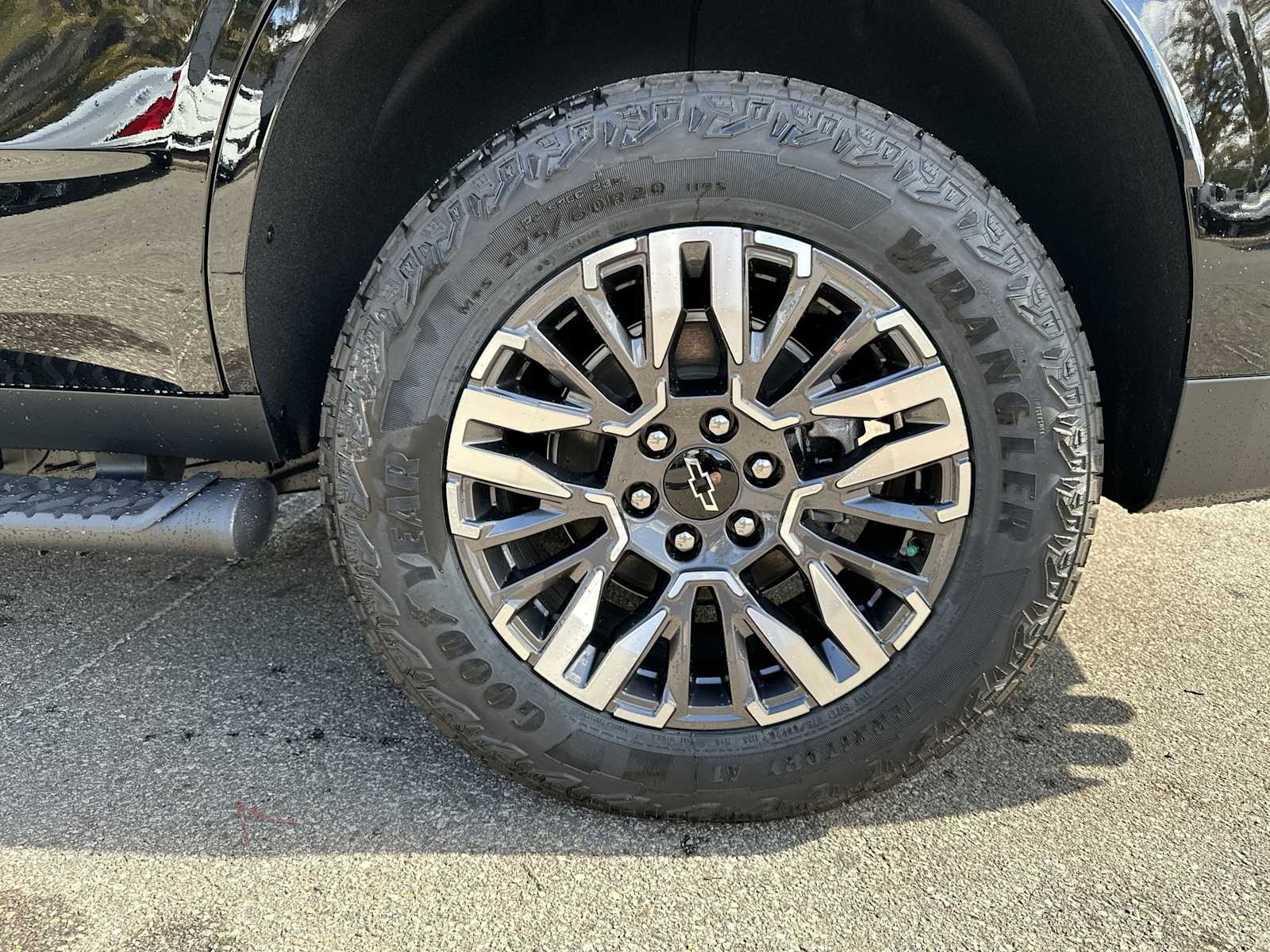 Thumbnail: 2026 Chevrolet Tahoe - 12