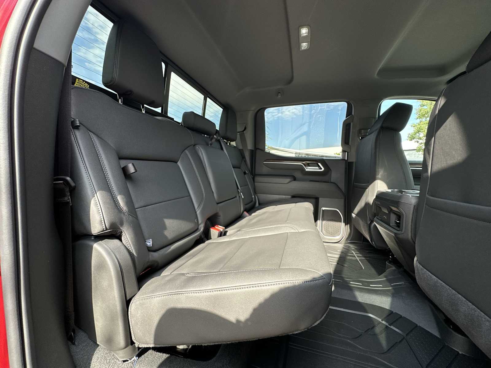 Thumbnail: 2026 Chevrolet Silverado 1500 - 18