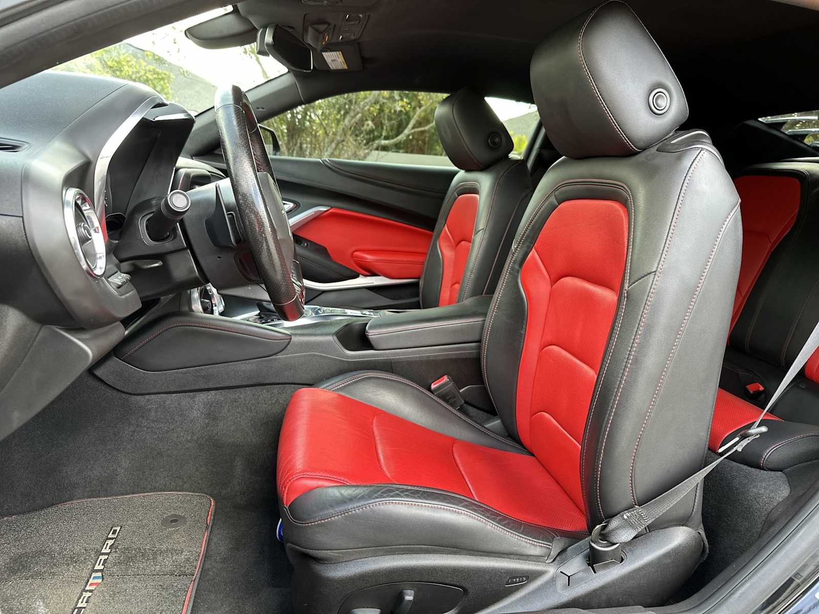 Thumbnail: 2019 Chevrolet Camaro - 15