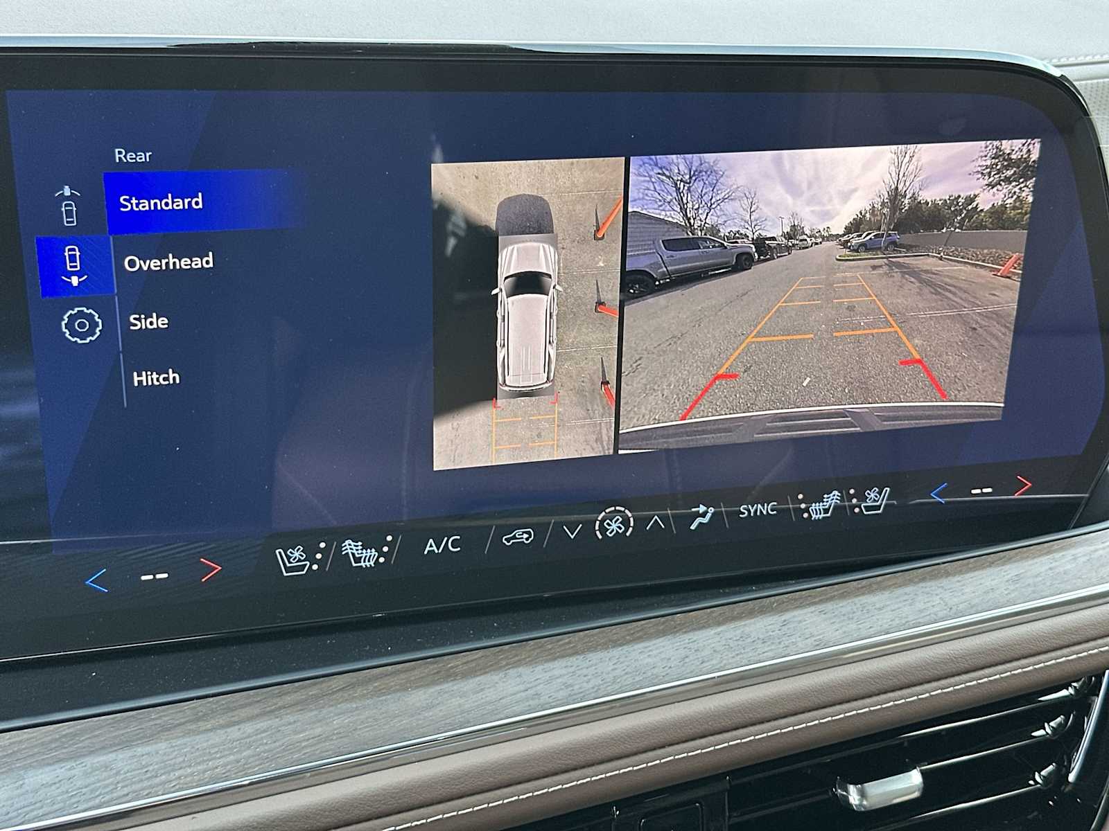 Thumbnail: 2026 Chevrolet Tahoe - 22