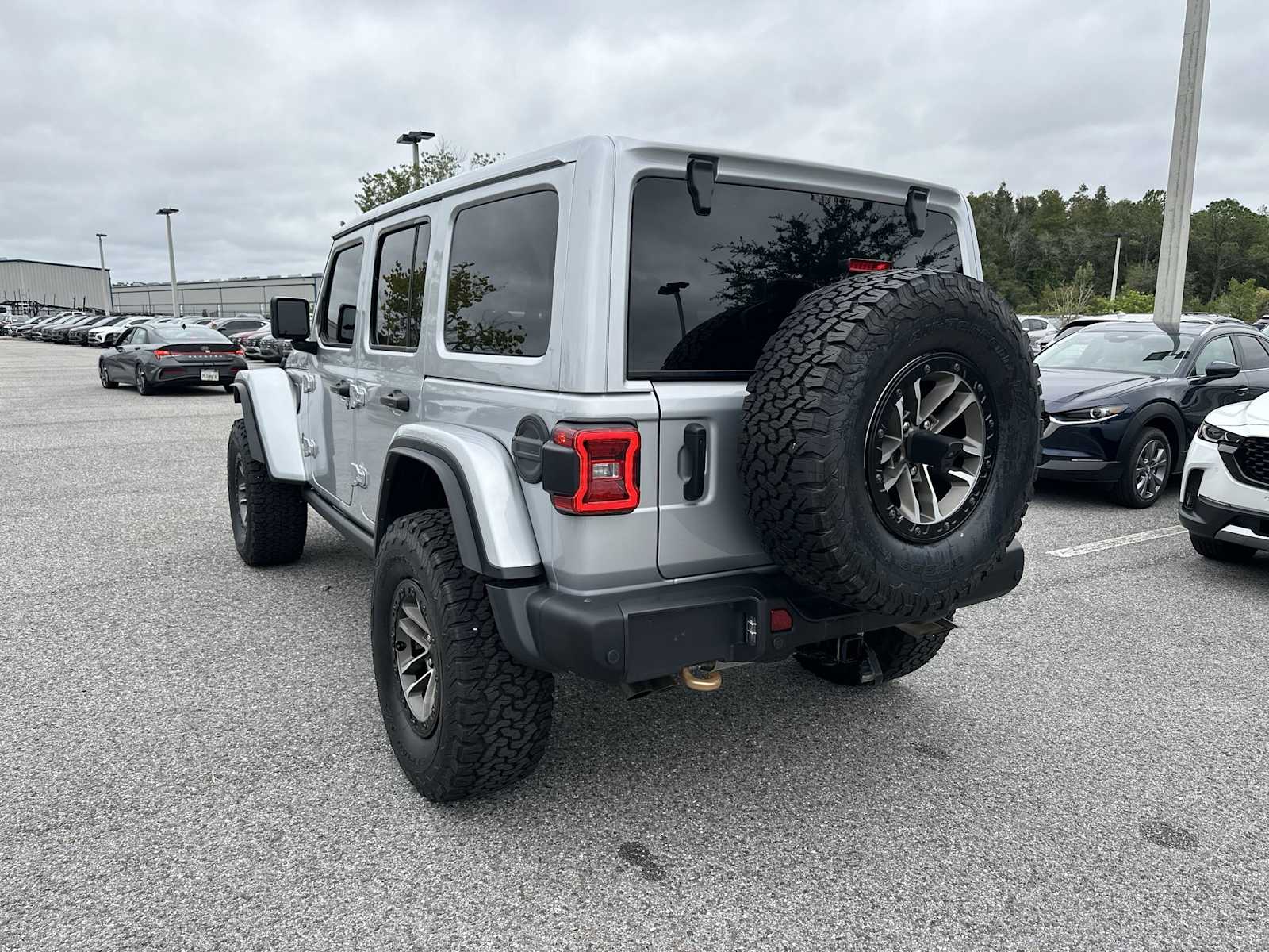 Thumbnail: 2024 Jeep Wrangler - 4