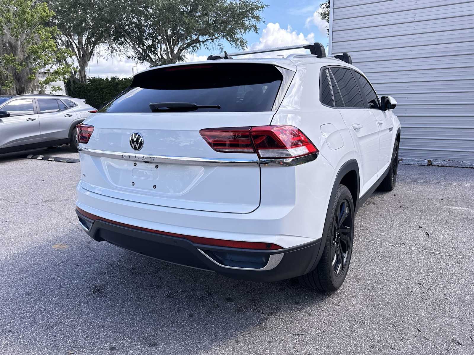 Thumbnail: 2022 Volkswagen Atlas - 6
