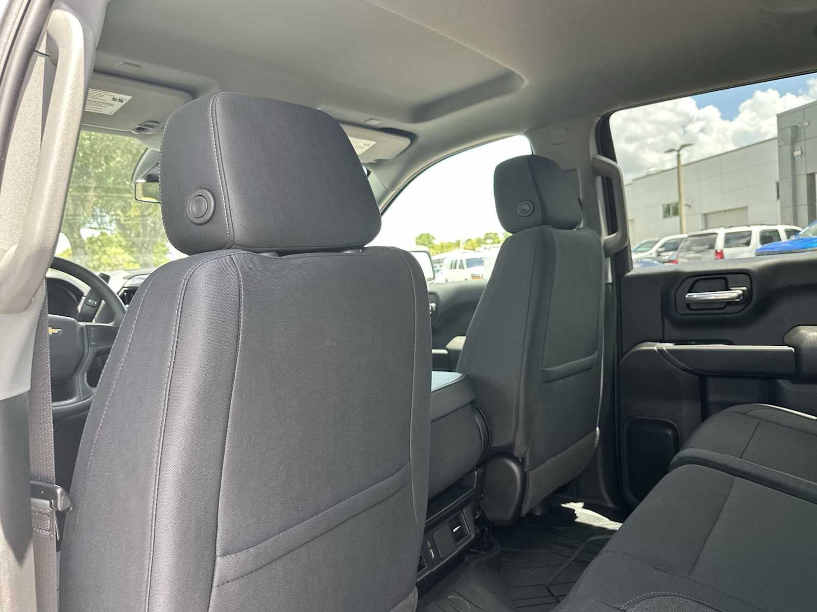 Thumbnail: 2025 Chevrolet Silverado 1500 - 16