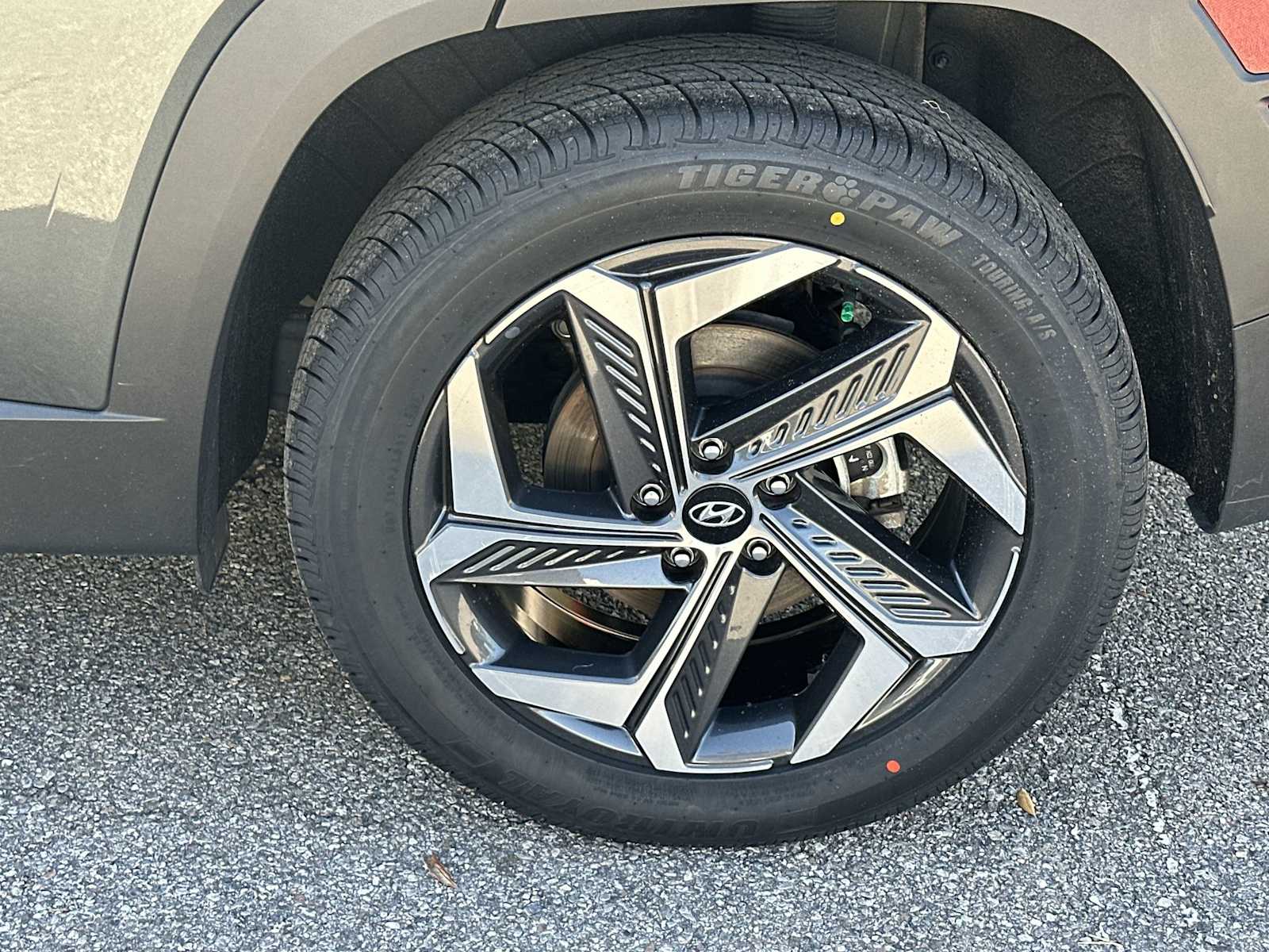 Thumbnail: 2022 Hyundai Tucson - 12