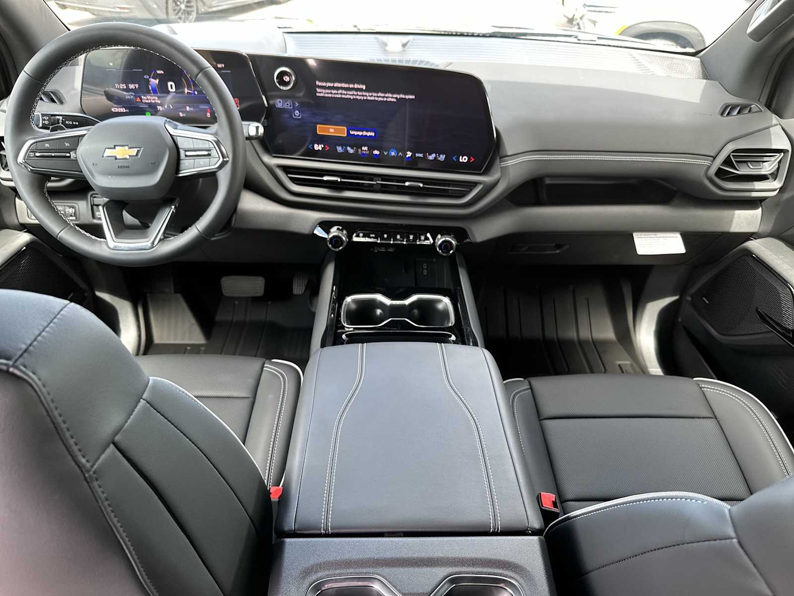 Thumbnail: 2026 Chevrolet Silverado EV - 14