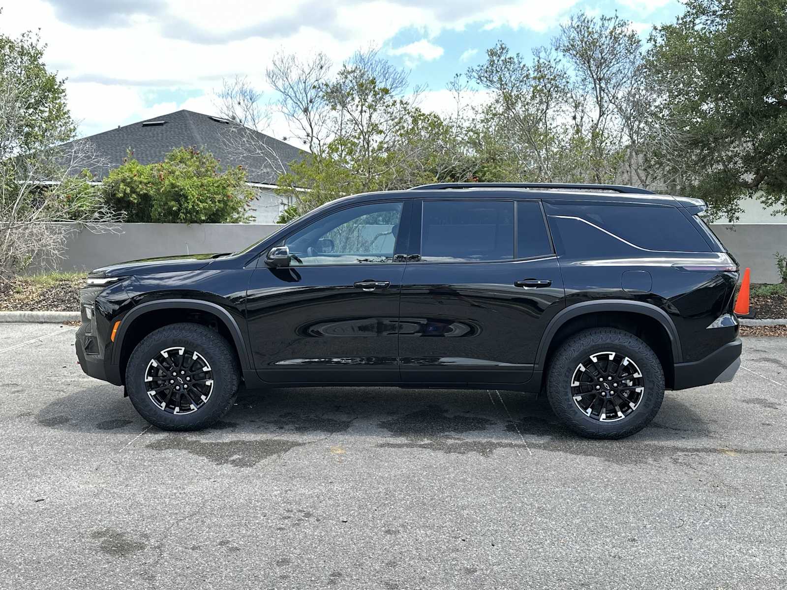 Thumbnail: 2026 Chevrolet Traverse - 4