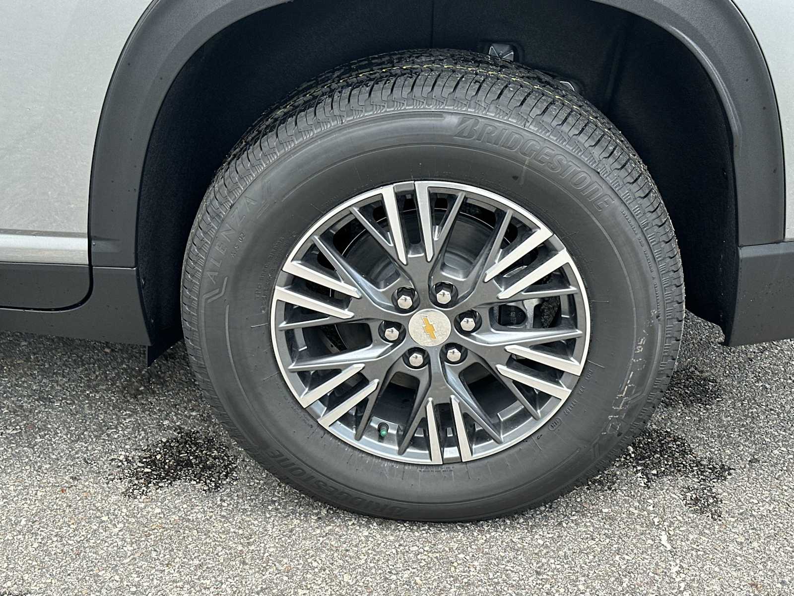 Thumbnail: 2026 Chevrolet Traverse - 12