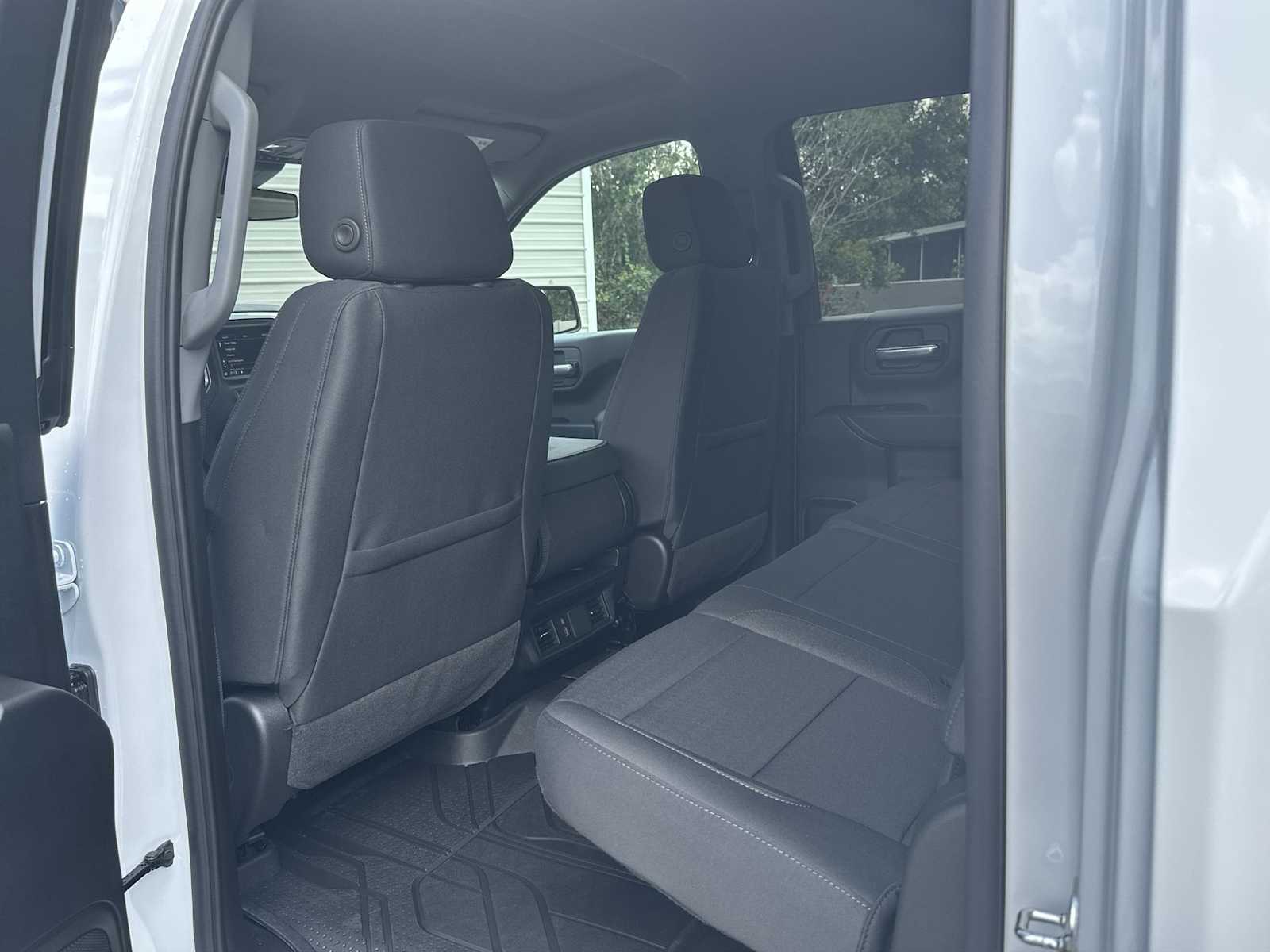 Thumbnail: 2026 Chevrolet Silverado 1500 - 16