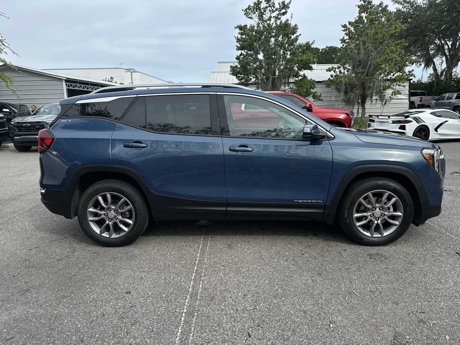 Thumbnail: 2024 GMC Terrain - 7