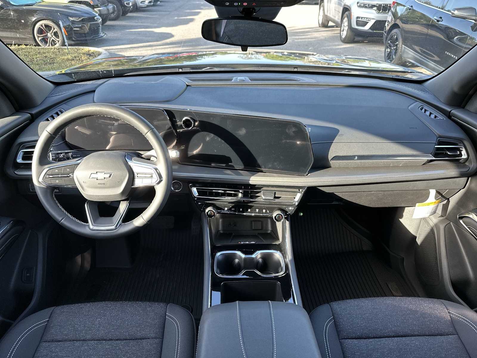 Thumbnail: 2026 Chevrolet Traverse - 14