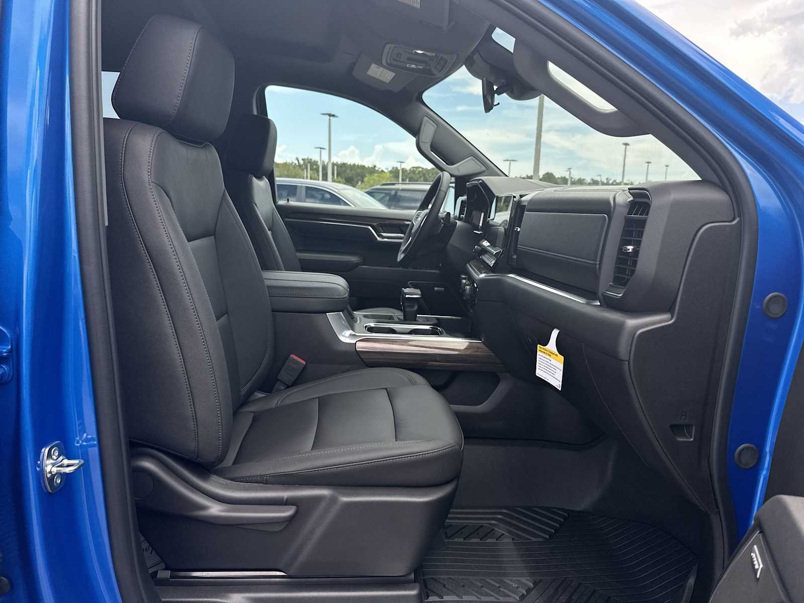 Thumbnail: 2026 Chevrolet Silverado 1500 - 19