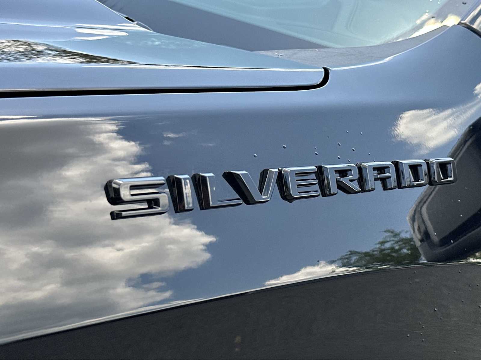 Thumbnail: 2026 Chevrolet Silverado 1500 - 11