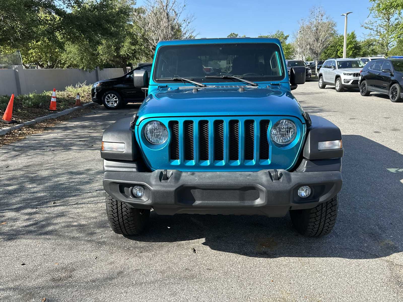 Thumbnail: 2019 Jeep Wrangler - 9