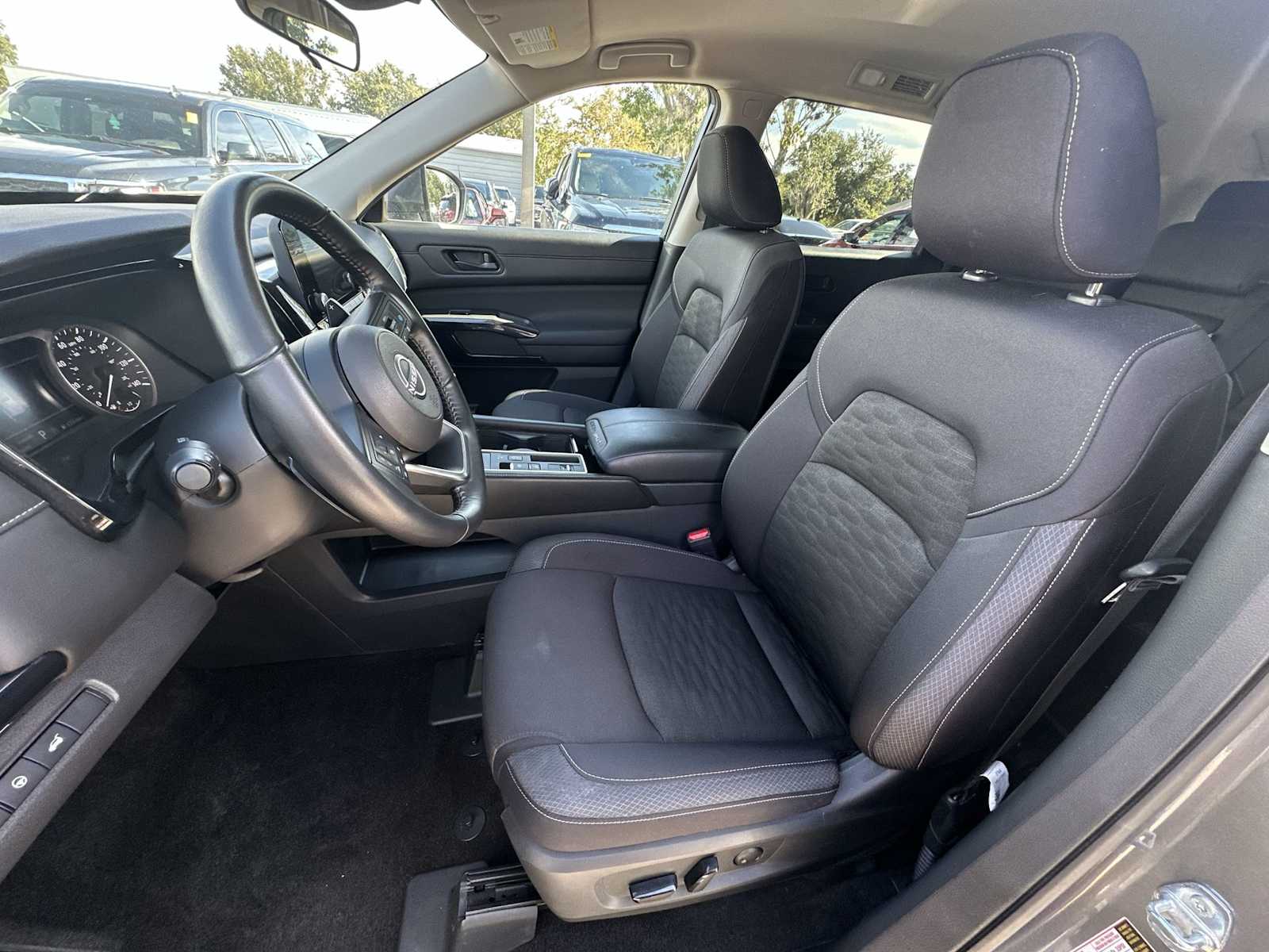 Thumbnail: 2025 Nissan Pathfinder - 15