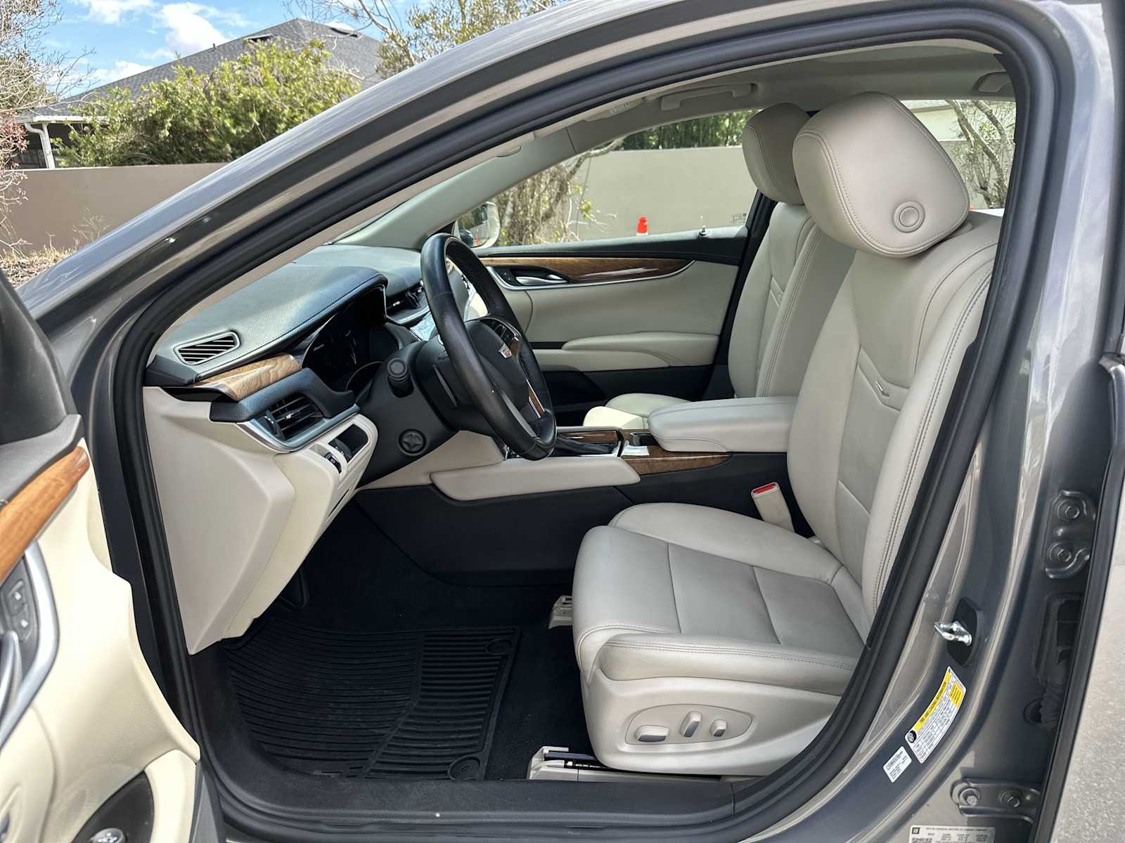 Thumbnail: 2019 Cadillac XTS - 2