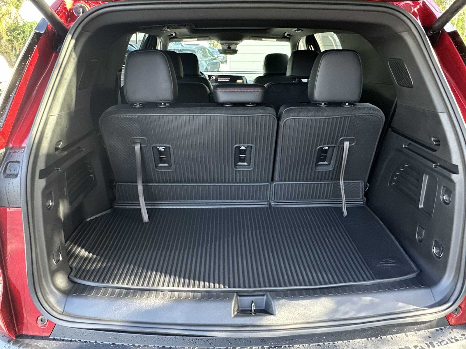 Thumbnail: 2026 Chevrolet Traverse - 25