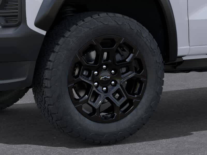 Thumbnail: 2026 Chevrolet Colorado - 9