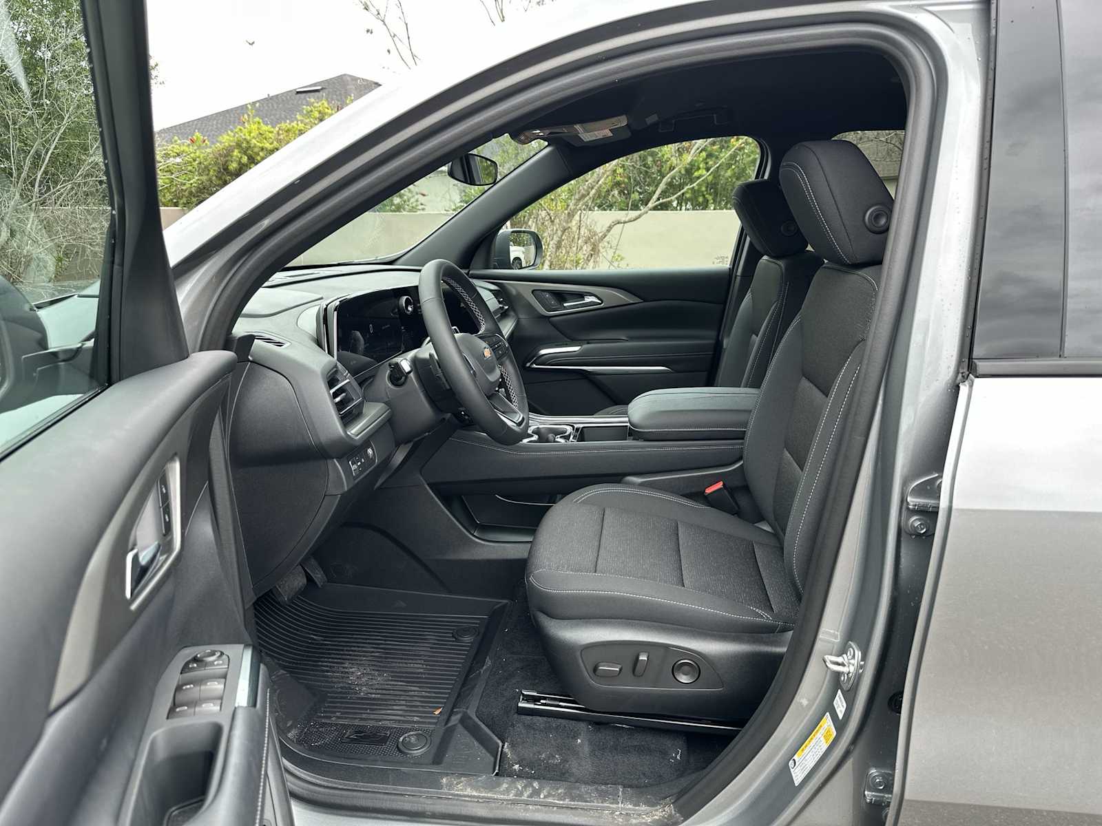 Thumbnail: 2026 Chevrolet Traverse - 3